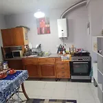 Ocean View 2 Bedroom Flat *