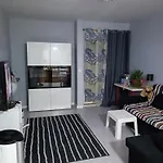 Ocean View 2 Bedroom Flat 公寓 *