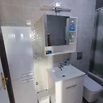 Ocean View 2 Bedroom Flat * 塞图巴尔